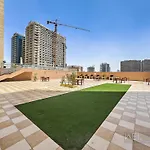 Welhome - Greenery Apt For Modern Studio In Production City